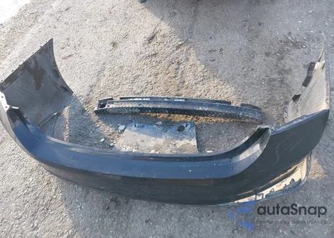 2019 Chevrolet Malibu Lt z USA, uszkodzony, nr VIN 1G1ZD5ST5KF224955